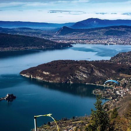 100 Geneve Joli T2 Avec Place De Parking Privee Annecy Exteriér fotografie